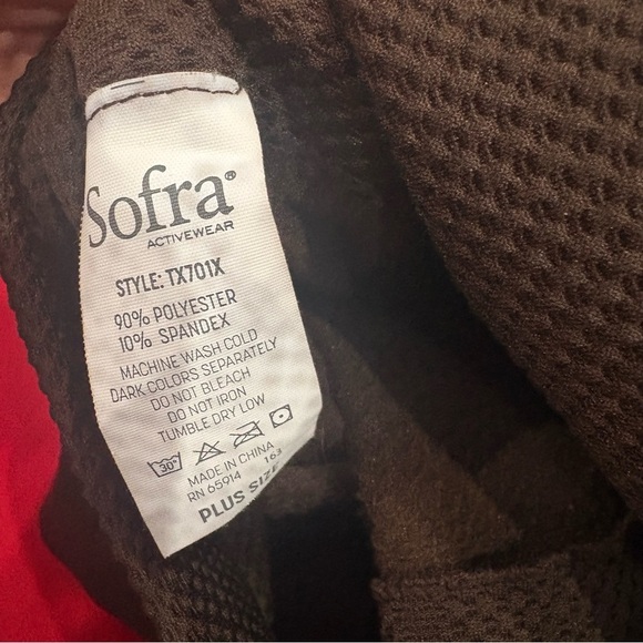 Women’s plus size leggings lot of 3 Red Brown and gray - Picture 9 of 9